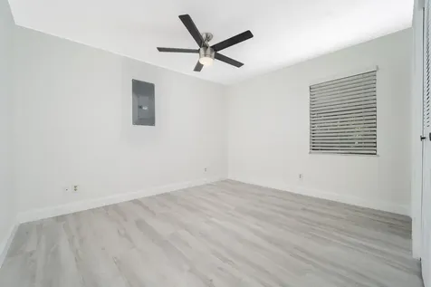 481 SW Voltair Terrace Port St Lucie FL 34984