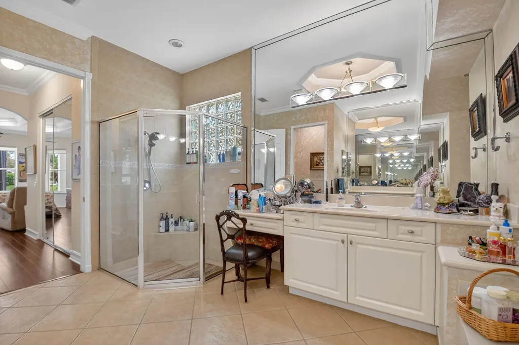 8227 Seahorse Cove Boulevard Lake Worth FL 33467