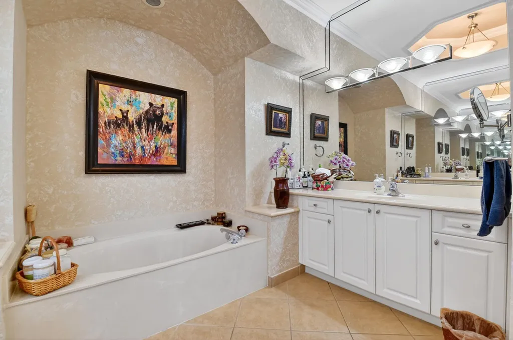 8227 Seahorse Cove Boulevard Lake Worth FL 33467