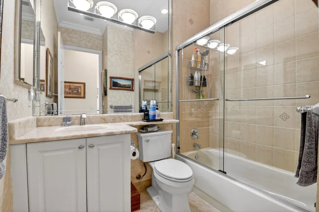 8227 Seahorse Cove Boulevard Lake Worth FL 33467