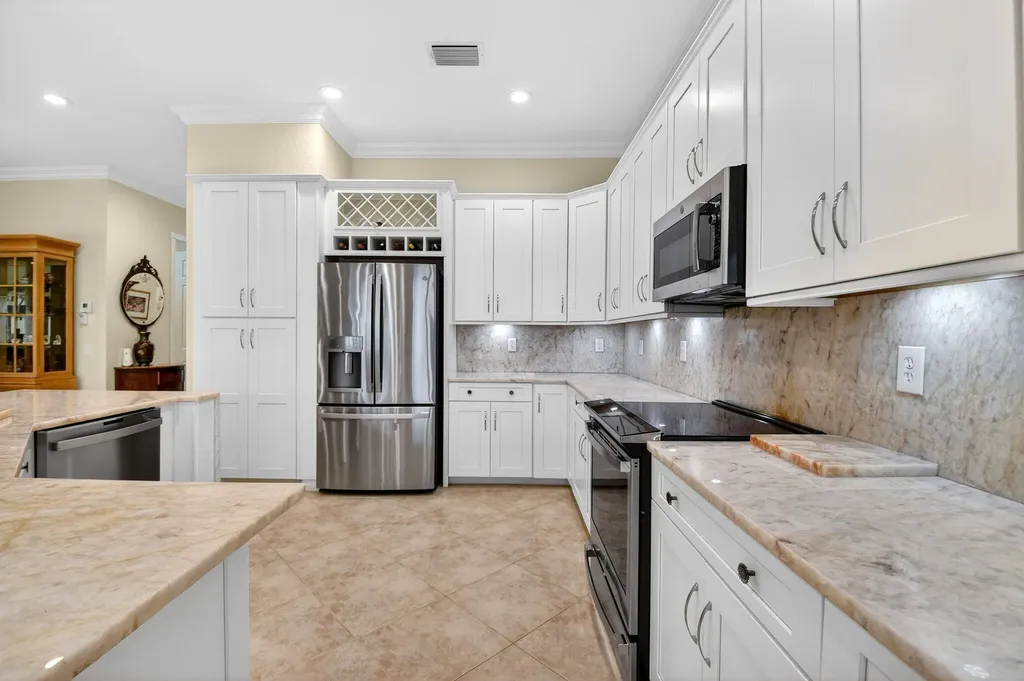 8227 Seahorse Cove Boulevard Lake Worth FL 33467
