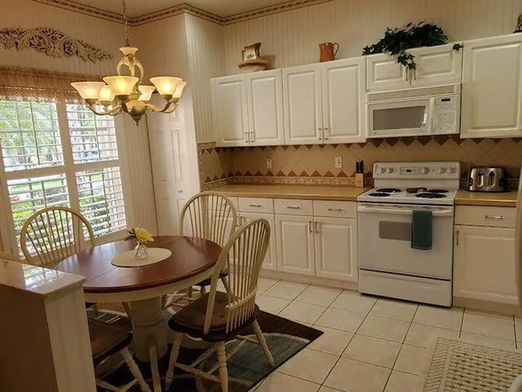 430 NW Lismore Lane Port St Lucie FL 34986