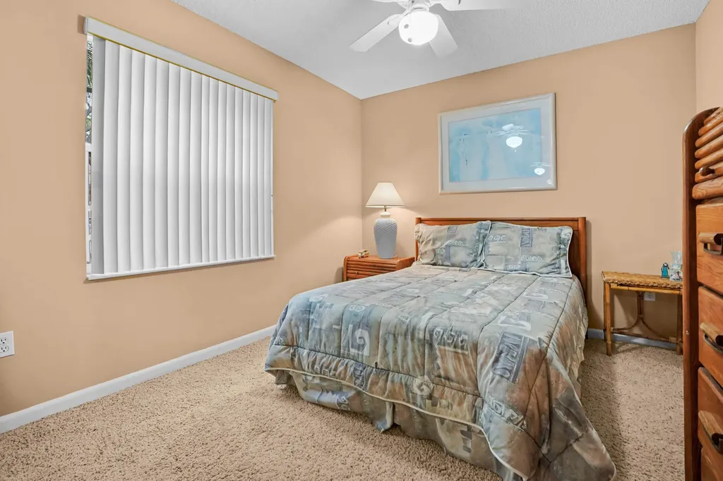 7851 Oak Grove Circle Lake Worth FL 33467