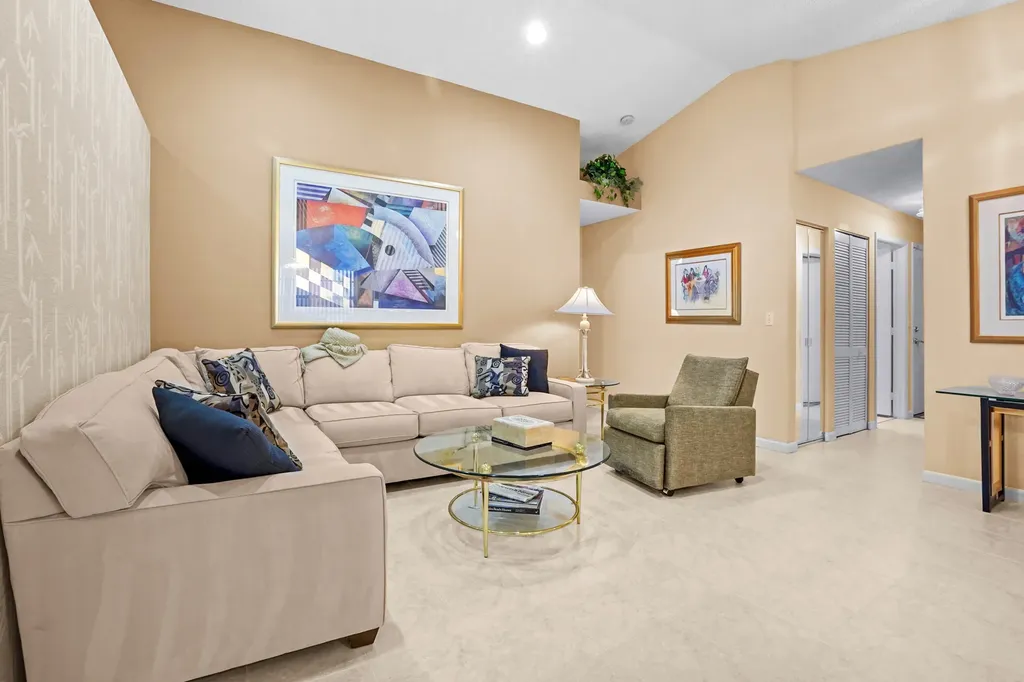 7851 Oak Grove Circle Lake Worth FL 33467