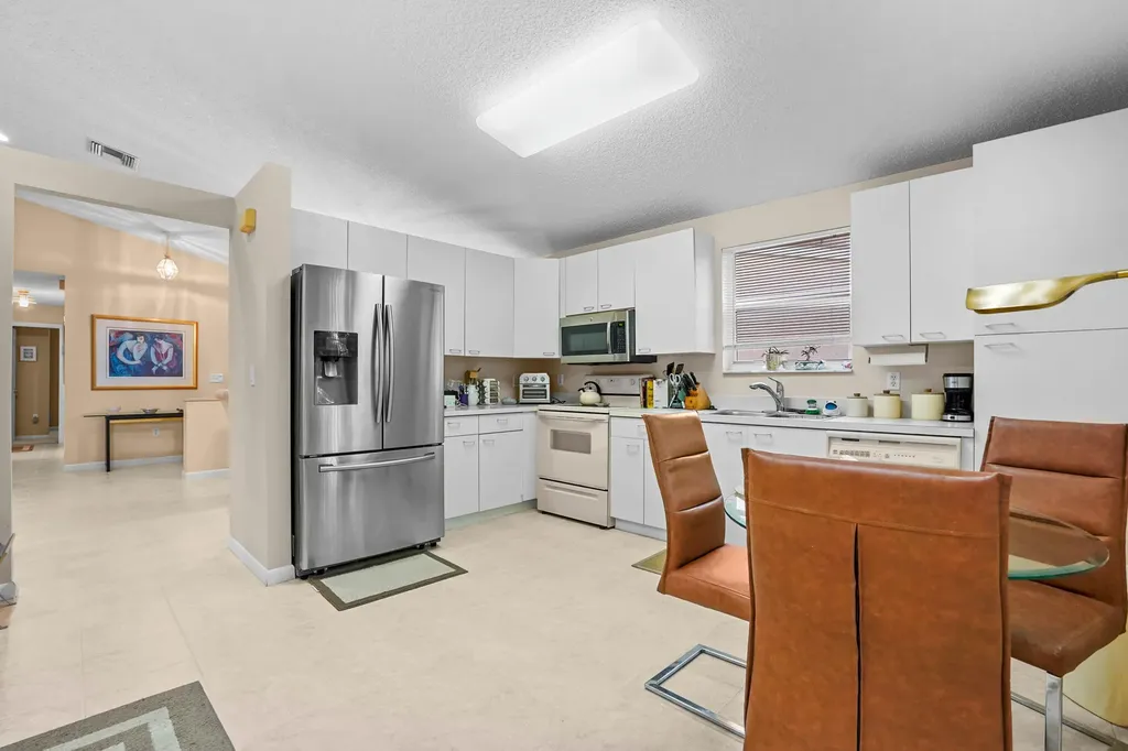 7851 Oak Grove Circle Lake Worth FL 33467