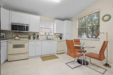 7851 Oak Grove Circle Lake Worth FL 33467
