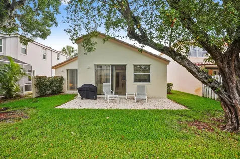 7851 Oak Grove Circle Lake Worth FL 33467