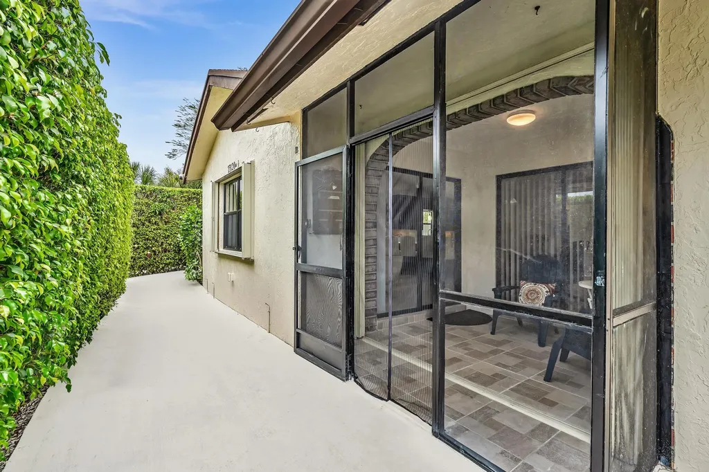 23120 Barwood Park Lane Boca Raton FL 33433