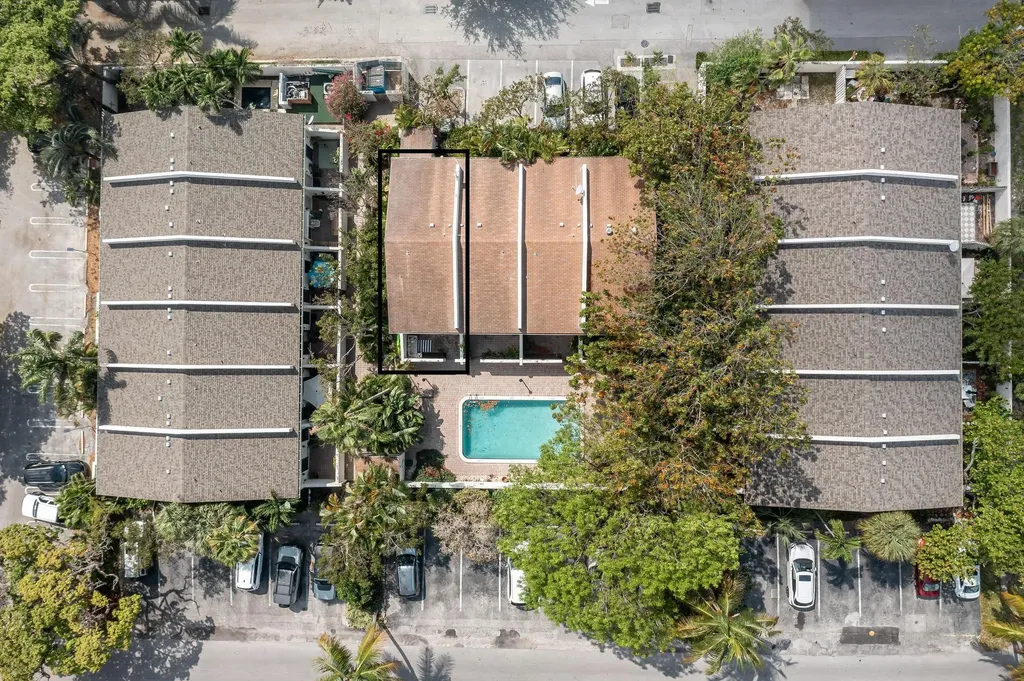 563 NE 7th Avenue Fort Lauderdale FL 33301