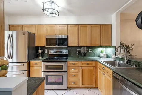 563 NE 7th Avenue Fort Lauderdale FL 33301
