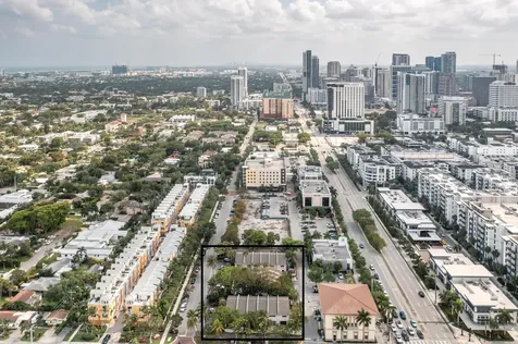 563 NE 7th Avenue Fort Lauderdale FL 33301