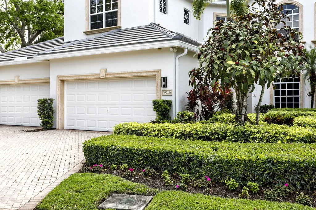 7507 Orchid Hammock Drive West Palm Beach FL 33412