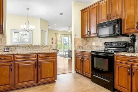 851 NW Sorrento Lane Port St Lucie FL 34986