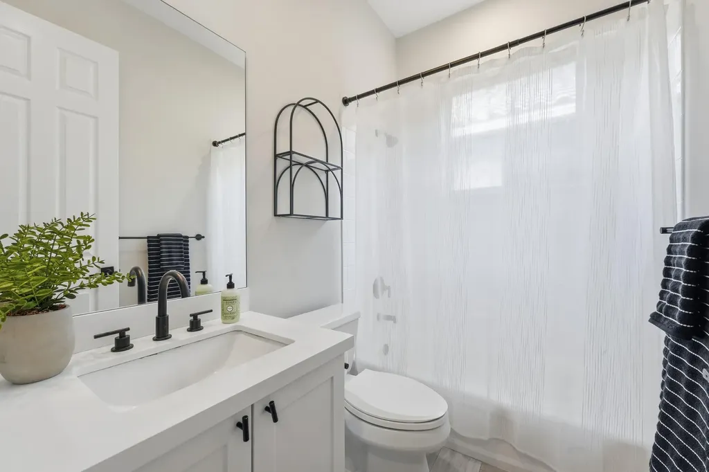 8321 Bob-o-link Drive West Palm Beach FL 33412