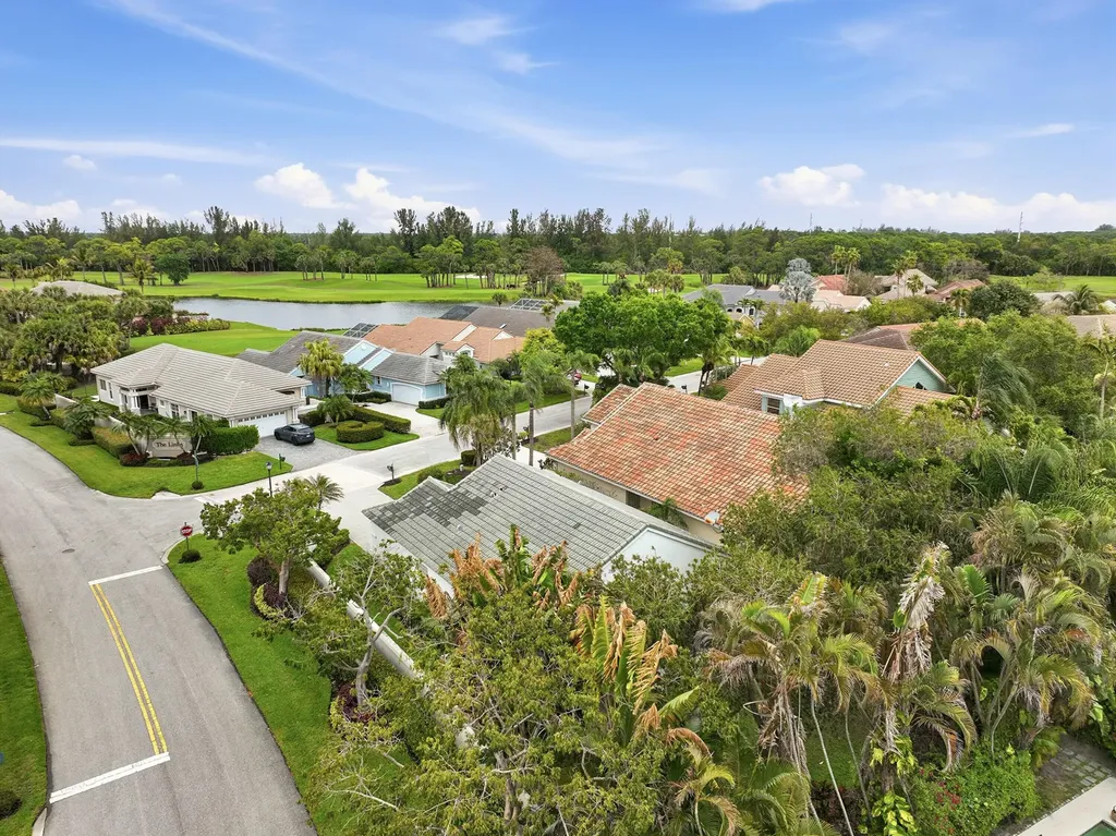 8321 Bob-o-link Drive West Palm Beach FL 33412
