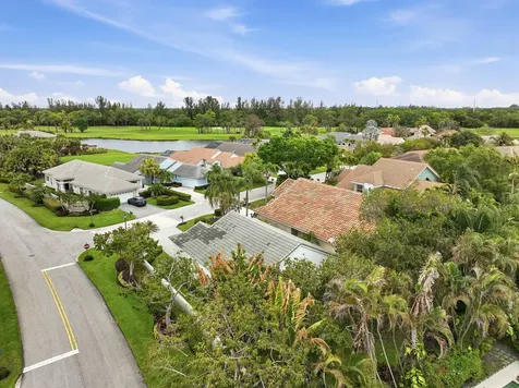 8321 Bob-o-link Drive West Palm Beach FL 33412