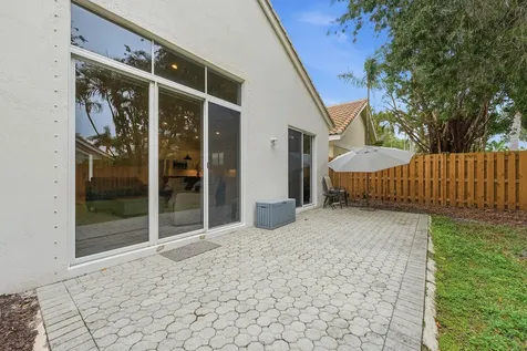 8321 Bob-o-link Drive West Palm Beach FL 33412