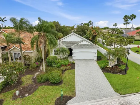8321 Bob-o-link Drive West Palm Beach FL 33412