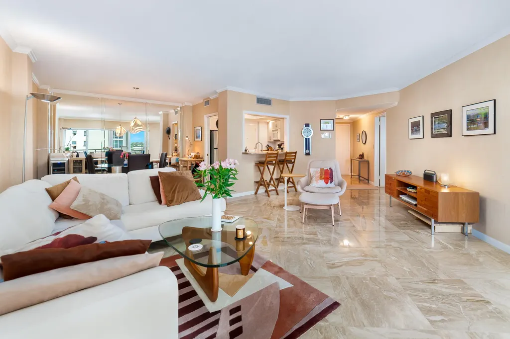 1000 Lowry Street Delray Beach FL 33483