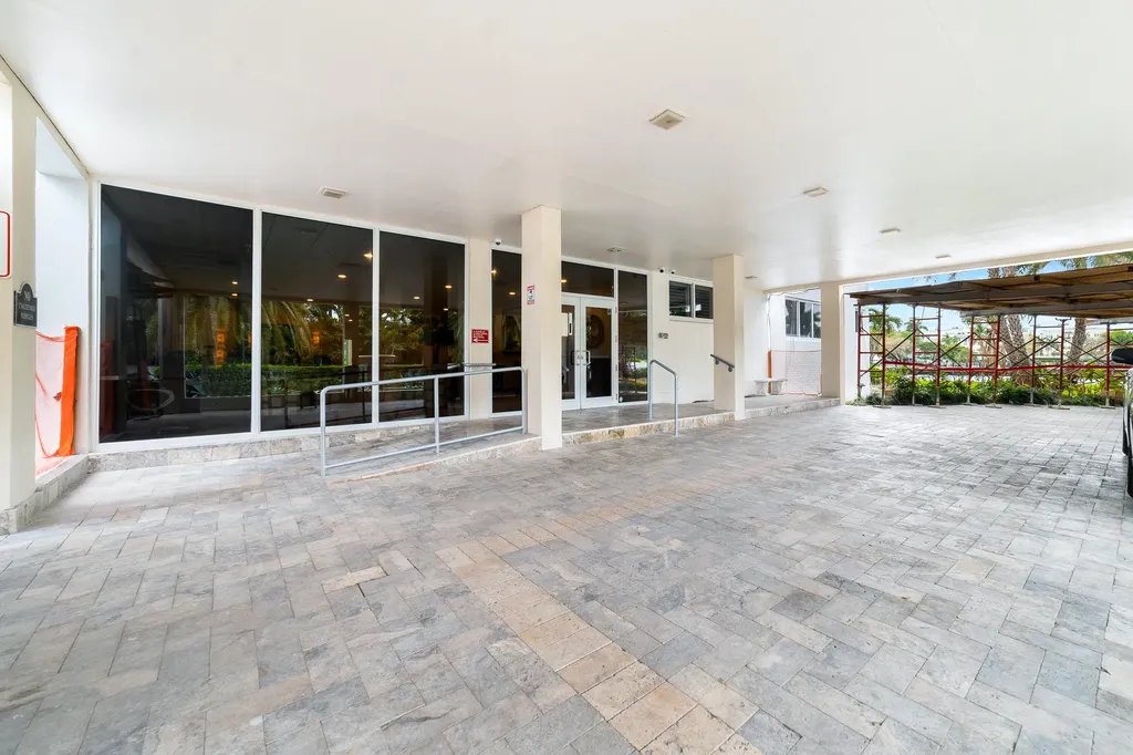 1000 Lowry Street Delray Beach FL 33483