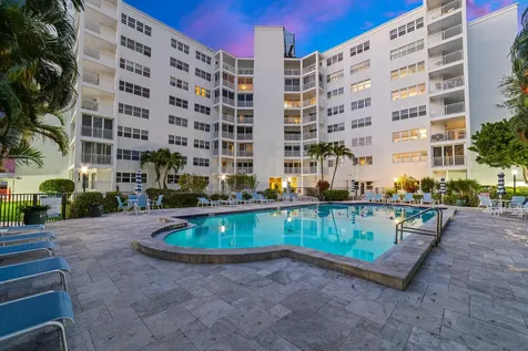 1000 Lowry Street Delray Beach FL 33483