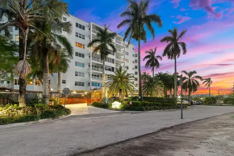1000 Lowry Street Delray Beach FL 33483