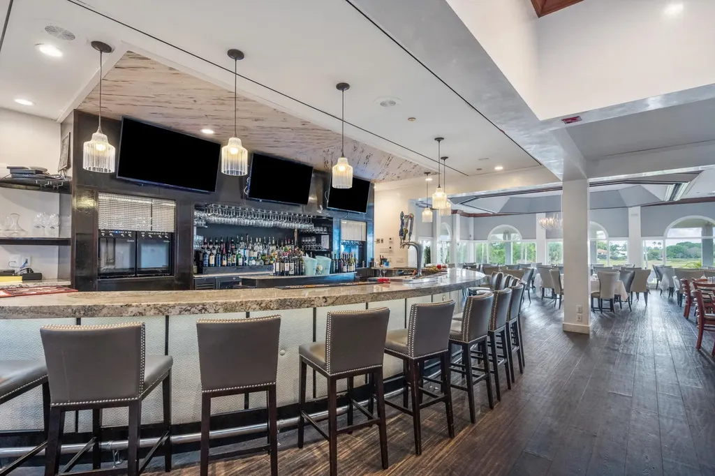13334 Polo Club Road Wellington FL 33414