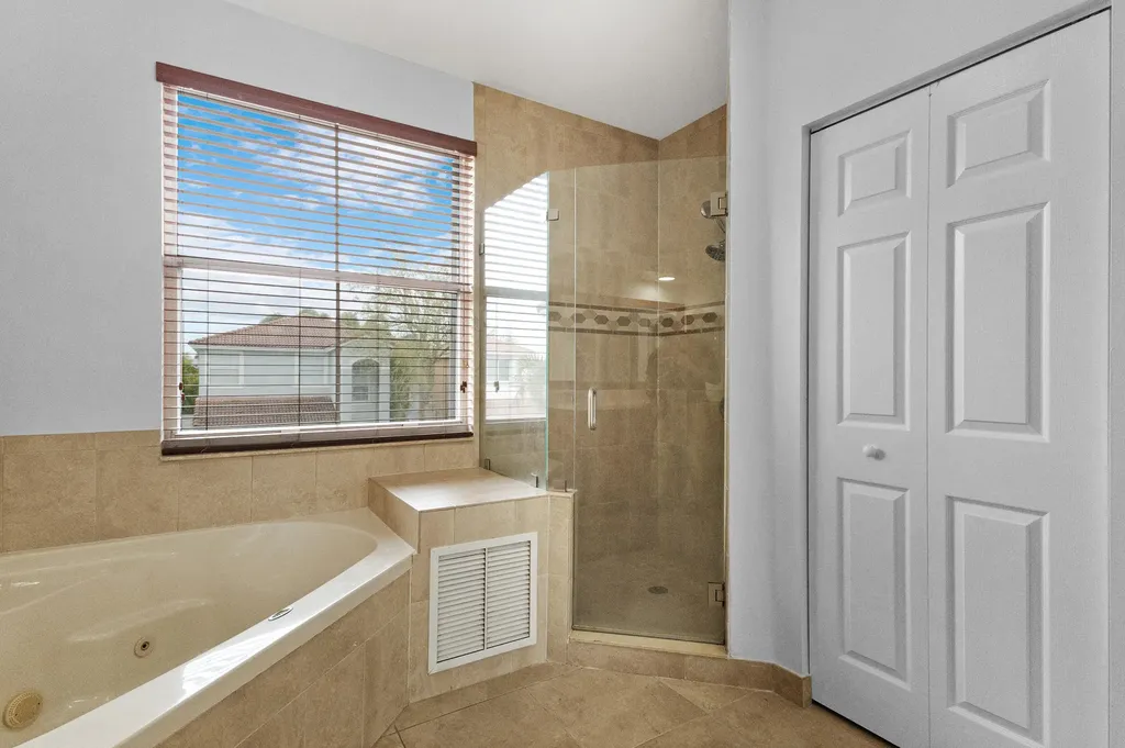 3768 SW 50th Court Hollywood FL 33312
