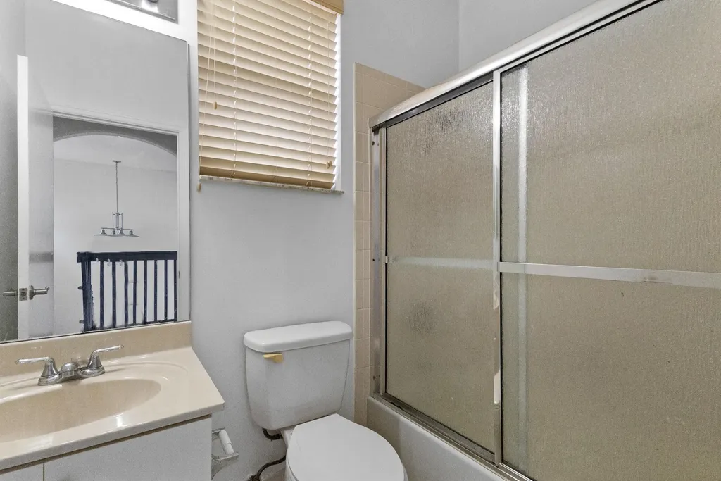 3768 SW 50th Court Hollywood FL 33312