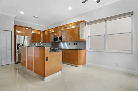 3768 SW 50th Court Hollywood FL 33312