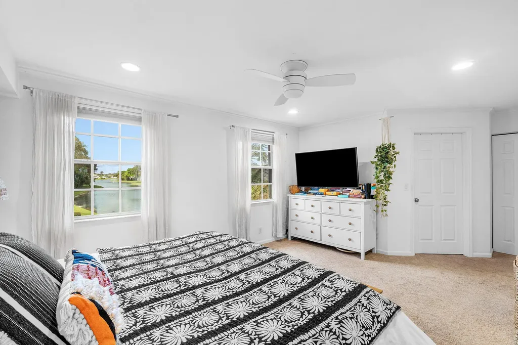 9007 Boca Gardens Circle S Boca Raton FL 33496