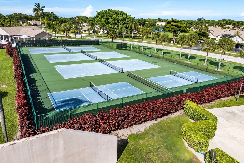 9007 Boca Gardens Circle S Boca Raton FL 33496