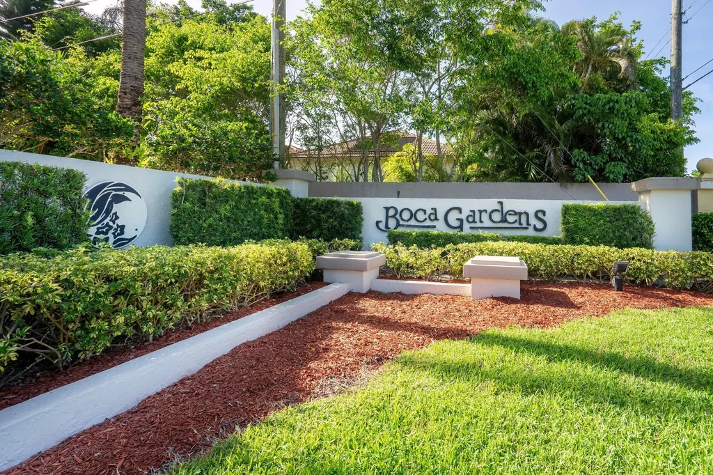 9007 Boca Gardens Circle S Boca Raton FL 33496
