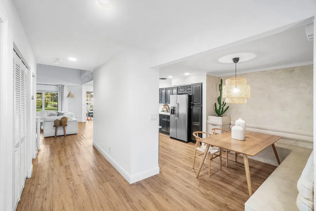 9007 Boca Gardens Circle S Boca Raton FL 33496