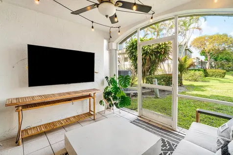 9007 Boca Gardens Circle S Boca Raton FL 33496
