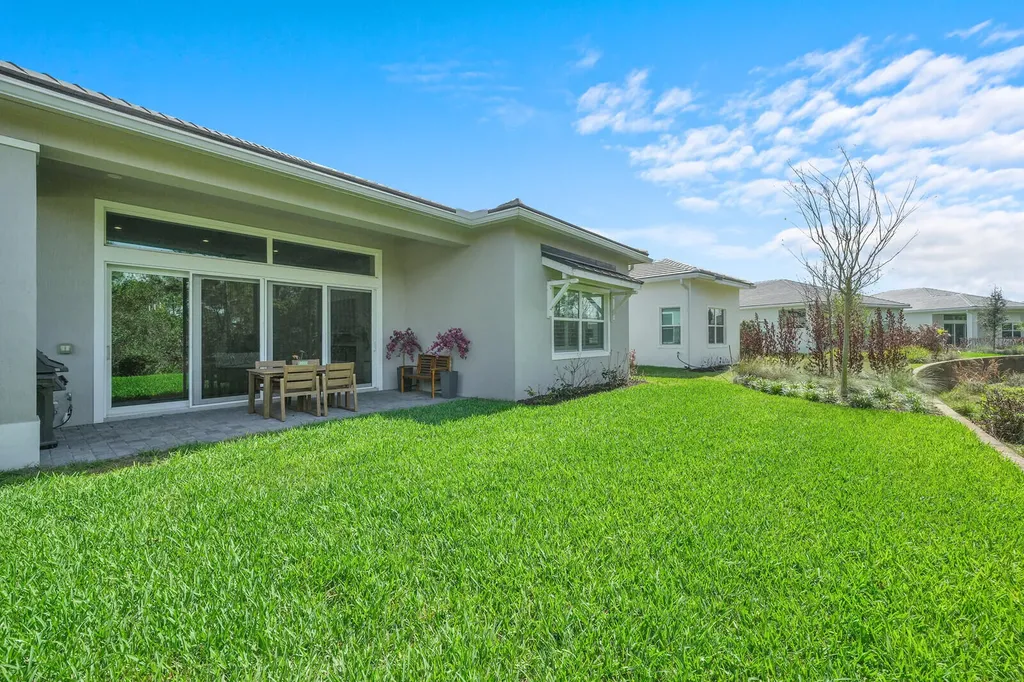 138 SE Palma Street Port St Lucie FL 34984