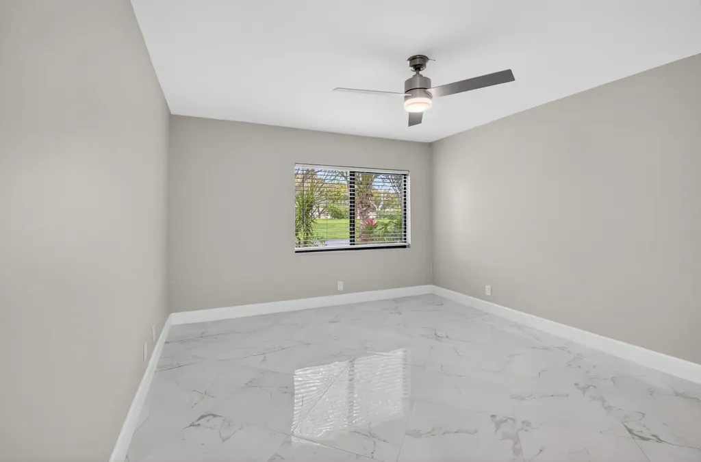 8216 Sweetbriar Way Boca Raton FL 33496