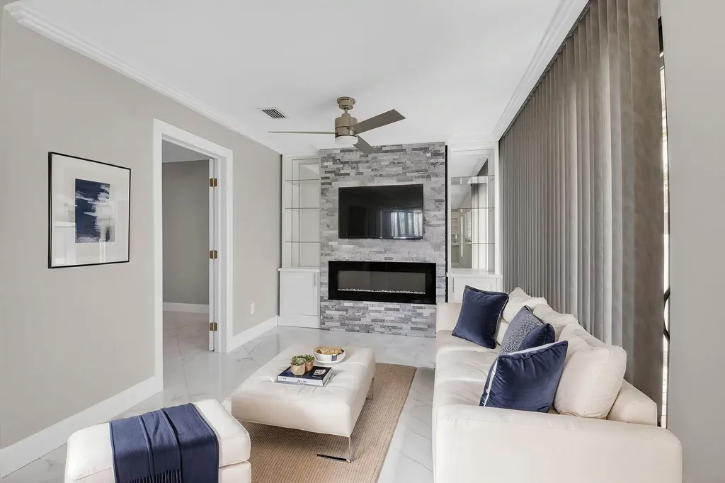 8216 Sweetbriar Way Boca Raton FL 33496