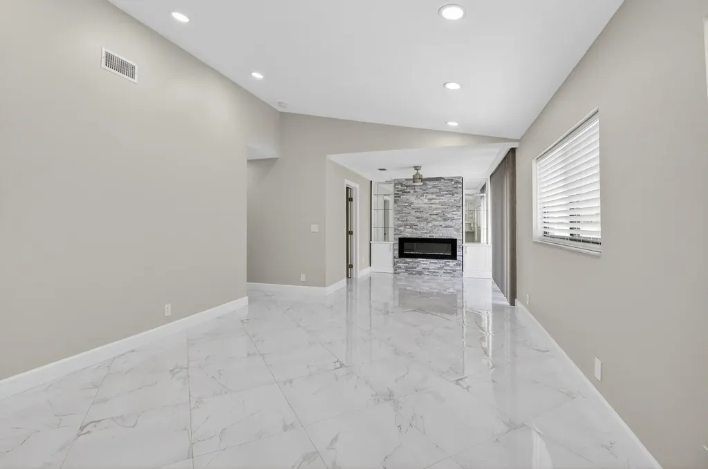 8216 Sweetbriar Way Boca Raton FL 33496