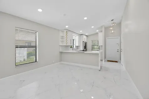 8216 Sweetbriar Way Boca Raton FL 33496