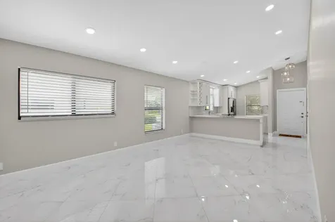 8216 Sweetbriar Way Boca Raton FL 33496