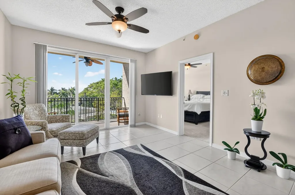 26 Royal Palm Way Boca Raton FL 33432