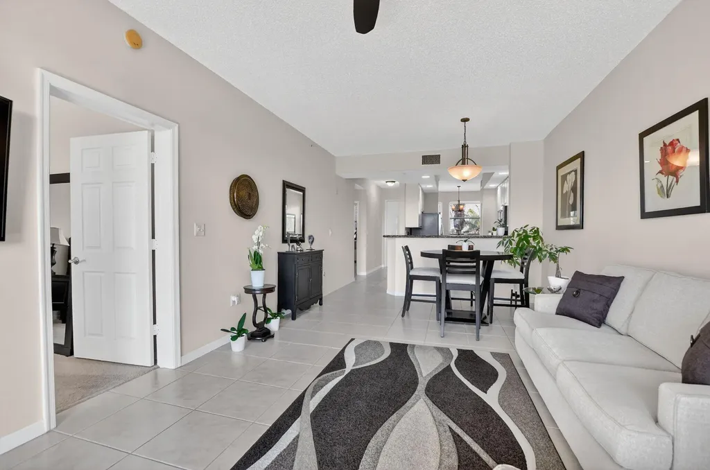 26 Royal Palm Way Boca Raton FL 33432