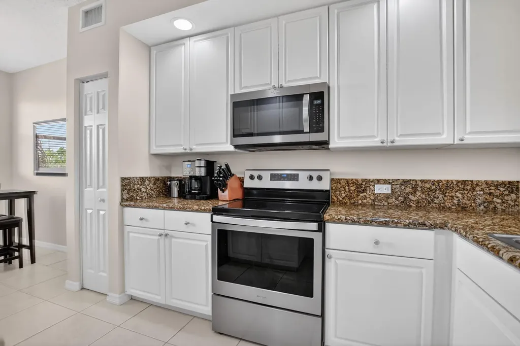 26 Royal Palm Way Boca Raton FL 33432
