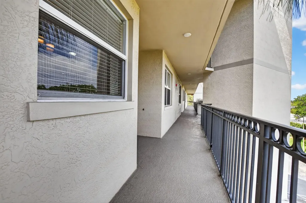 26 Royal Palm Way Boca Raton FL 33432
