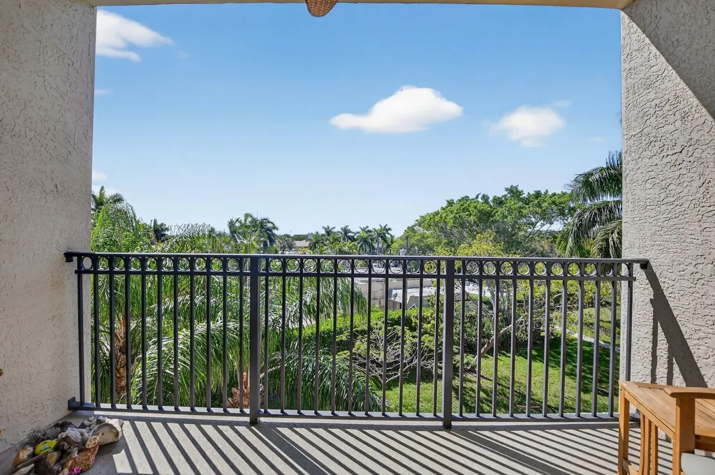 26 Royal Palm Way Boca Raton FL 33432
