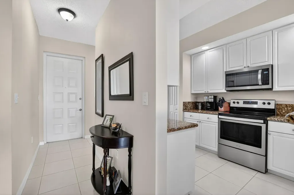 26 Royal Palm Way Boca Raton FL 33432