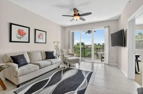 26 Royal Palm Way Boca Raton FL 33432