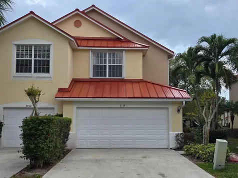 1111 Pinewood Lake Court Greenacres FL 33415