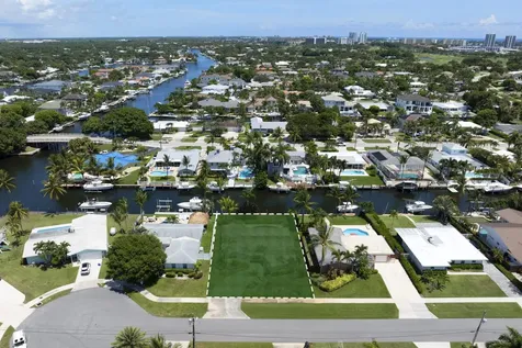 633 Kingfish Road North Palm Beach FL 33408